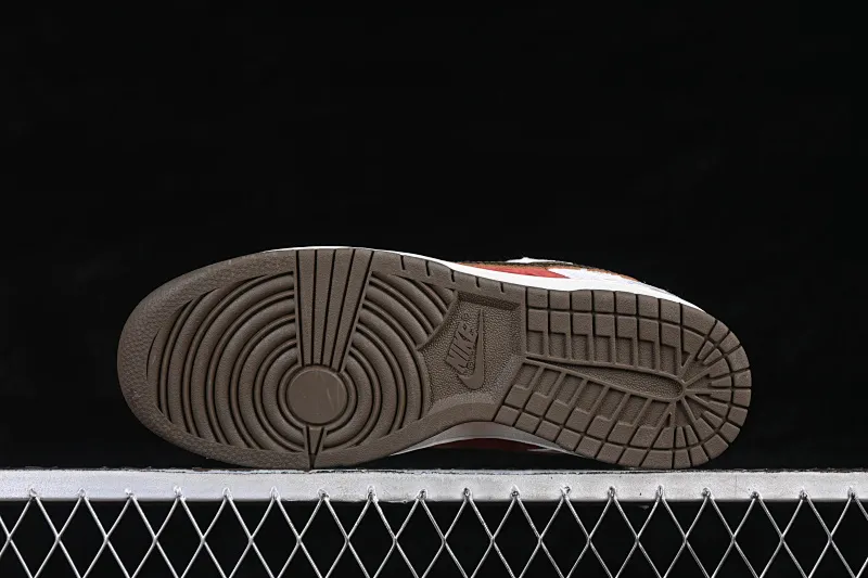 All categories Nk SB Dunk series Nk SB Dunk Low low-top sneakers Nike SB Dunk Low Year of the Horse limited low-top casual sneakers IQ1118-220